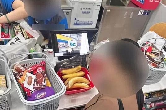 Bức ảnh BUỒN LÒNG nhất ngày hôm nay! 