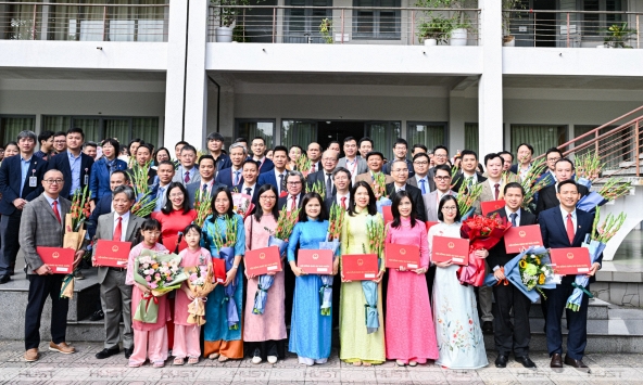 Đại học Bách khoa Hà Nội có 30 nhà giáo đạt chuẩn chức danh Giáo sư và Phó Giáo sư năm 2025 