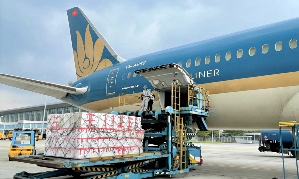 Vietnam Airlines ra thông báo quan trọng về bão lũ