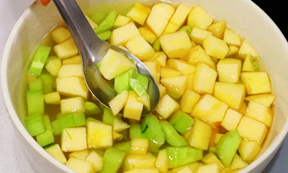 Nếu muốn kiểm soát đường huyết, bổ phổi, tăng cường tỳ vị và ngừa ho mùa đông: 2 thức uống này dễ làm và ngon