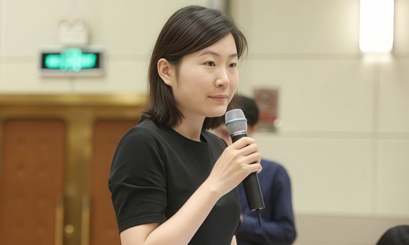 Một khoản thu khiến bà mẹ TP.HCM ấm ức: Tổng lên đến 35 triệu đồng, số tiền này rồi đi đâu, về đâu?