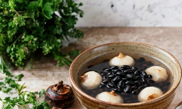 Mẹ tôi đã nấu 3 món này từ loại củ có đầy ngoài chợ nhưng giúp cả nhà giải độc, kháng khuẩn, chống ho và giảm khô họng cực tốt