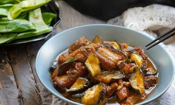 Tin tôi đi, một khi đã thử món ăn này, ngon đến mức cả nhà háo hức ăn không sót lại một giọt nước sốt!