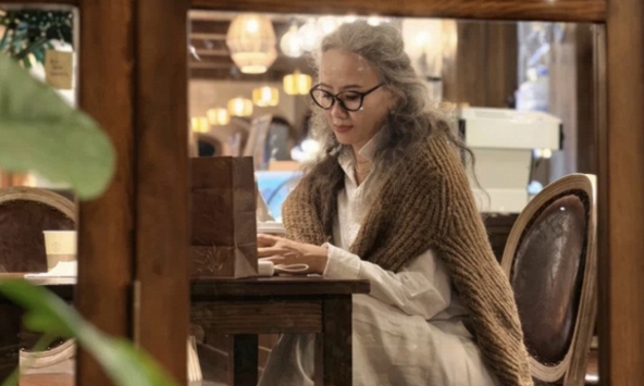 Nghỉ hưu rồi, việc quan trọng nhất là học cách yêu lại chính mình: Thử 'luật 333' cho tuổi già thanh thản