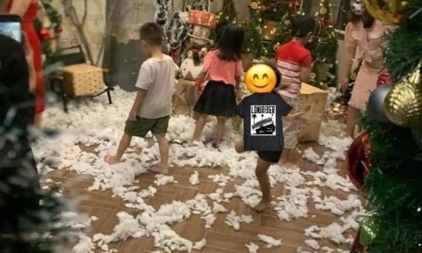 Ngán ngẩm khi nhìn những bức ảnh trẻ phá tan tành khu trang trí Noel của quán cafe: Là 1 bà mẹ 3 con, tôi ủng hộ NO KIDS ZONE