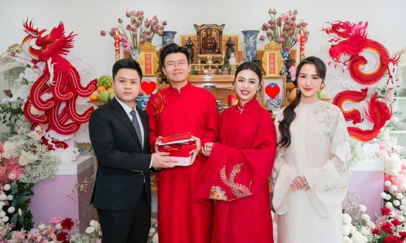 Hai nàng dâu nhà họ Phan: Mỗi người một phong cách, khí chất hào môn tỏa sáng vì quá tinh tế