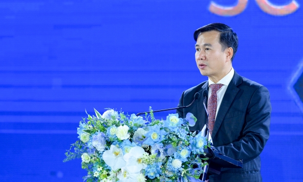 Thứ trưởng Bộ Khoa học và Công nghệ: 'AI là công cụ mạnh mẽ, nhưng luôn phục vụ con người và vì con người'