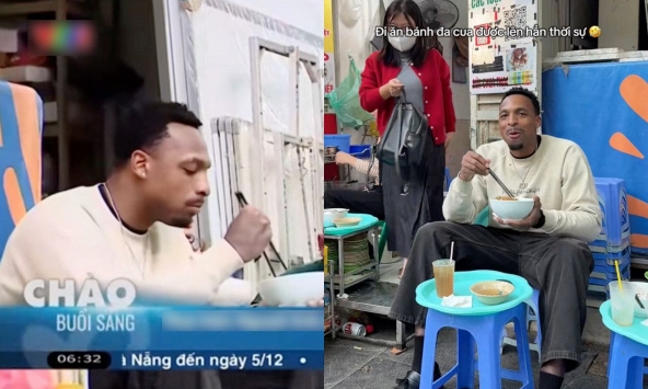 Khách Tây lên thời sự chỉ vì ngồi vỉa hè “đá” bát bánh đa cua