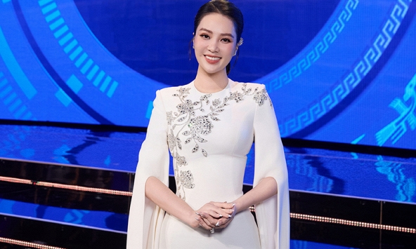 Á hậu Thuỵ Vân tiết lộ lý do giấu kín hình ảnh con suốt nhiều năm