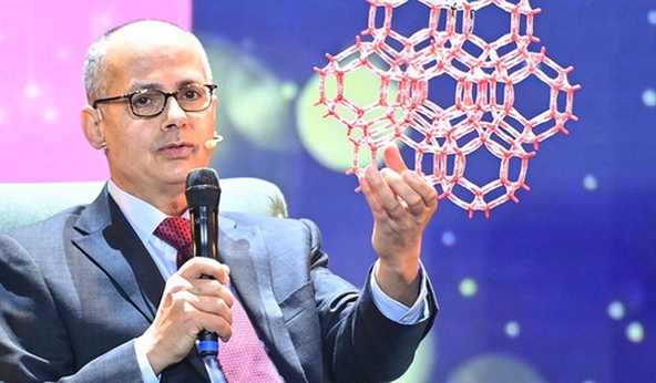 Giáo sư thắng giải VinFuture mùa đầu tiên vừa giành được Nobel 2025: Cơ hội thành công của tôi rất mong manh