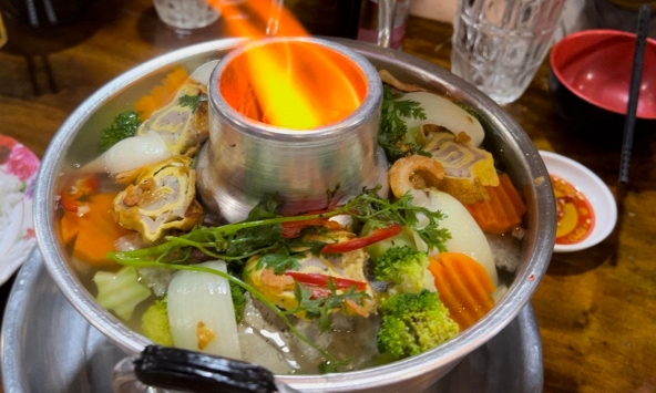 5 loại rau sống dễ “ôm ổ ký sinh trùng”, hay ăn lẩu và gỏi càng nguy hiểm