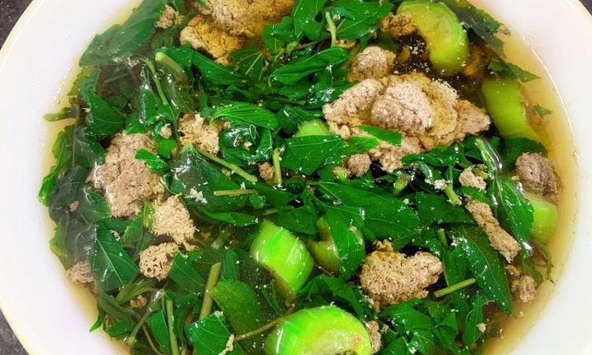 Loại rau được ví như “nhân sâm xanh”, người Nhật rất thích: Mọc đầy Việt Nam nhưng không ít người bỏ phí