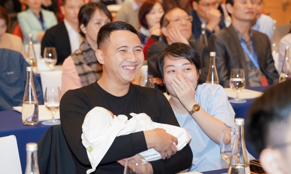 “Em bé US-HIFU” - Dấu mốc mới trong điều trị khối u không xâm lấn và hỗ trợ sinh sản