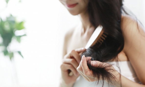 Không cần tốn nhiều tiền đầu tư mà tóc vẫn mọc nhanh và chắc khỏe, biết cách đơn giản này chắc chắn chị em nào cũng làm ngay