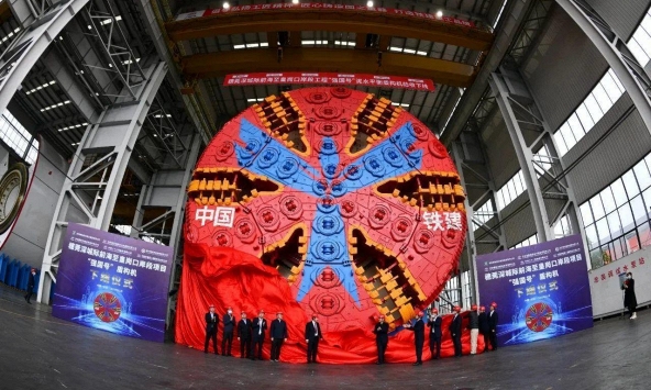 Một loại 'siêu cỗ máy' giá có thể lên tới 2.600 tỷ nhưng khi hoàn thành nhiệm vụ lại có kết cục thê thảm