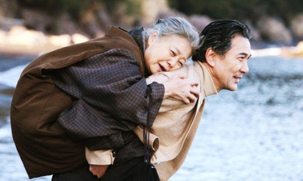 Sau khi về hưu, bất kể lương hưu cao đến đâu, cha mẹ cũng phải chủ động yêu cầu con cái 3 điều này