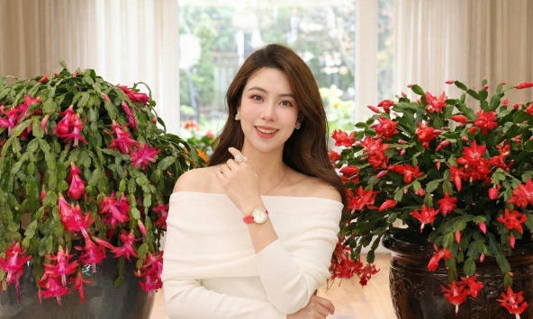 Loài hoa 'chiêu tài' ngày Tết có sở thích lạ đời: Càng bị 'ngược đãi' càng nở đẹp, gia chủ đếm tiền mỏi tay