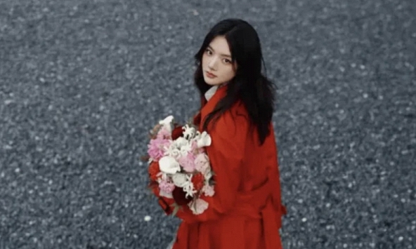 Năm 2026 muốn 'trộm vía' cả năm tiền đầy túi, tình đầy tim: Phụ nữ khôn ngoan âm thầm làm 10 điều này mỗi sáng