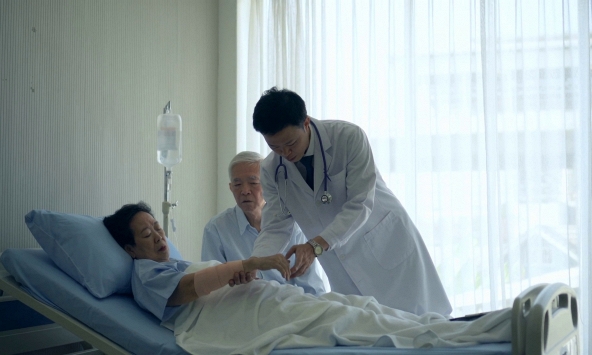 Ngày càng nhiều người tử vong vì suy thận, bác sĩ cảnh báo: Thận không tốt nên hạn chế 6 loại quả này