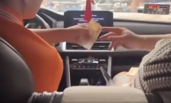 Lời khai của tài xế taxi làm “ảo thuật” tráo tiền của du khách ở Nha Trang 