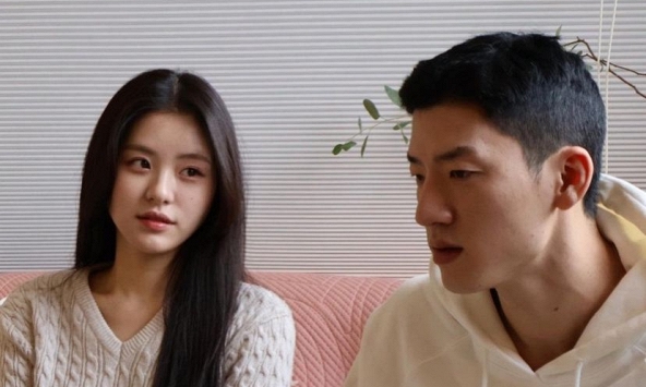 Chồng viết bài ca ngợi vợ năm nào cũng ăn Tết nhà mình, dân mạng đọc xong 'hoá điên'