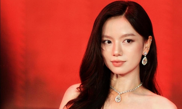 Mỹ nhân Mưa Đỏ chưa bao giờ bị chê bai nặng lời đến thế: Netizen thấy mà bất bình, chuyện gì đây?