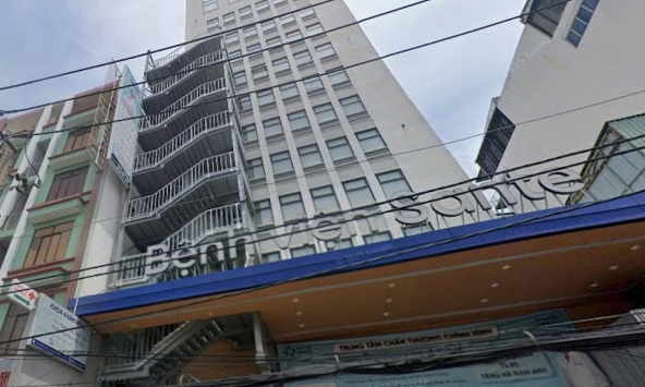 Bệnh viện Ngoại khoa Sante bị 'tuýt còi' vì vi phạm quy định trong lĩnh vực dược