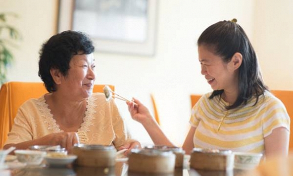 Sau trung niên mới nhận ra: Muốn gia đình không sứt mẻ, chớ dại nhắc lại 3 điều này với con cái