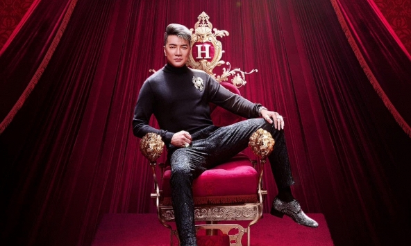 'Ông hoàng nhạc Việt' đình đám một thời: Tuổi 55 chủ yếu hát phòng trà, liên tiếp bán tài sản