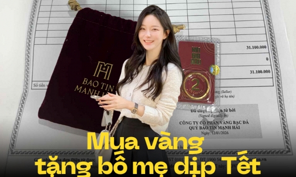 Con gái cứ có thưởng là ra thẳng tiệm vàng, 3 năm liên tiếp “mang vàng về cho bố mẹ”