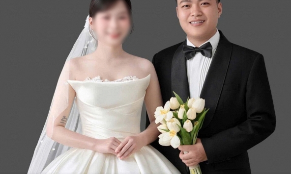 Chú rể dùng ảnh cưới của cô dâu đặt lên xe tang ở Huế: Nhói lòng câu chuyện phía sau