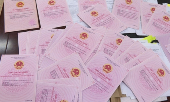 Xuất hiện thủ đoạn lừa đảo mới liên quan đến sổ đỏ, người dân cần đặc biệt cảnh giác