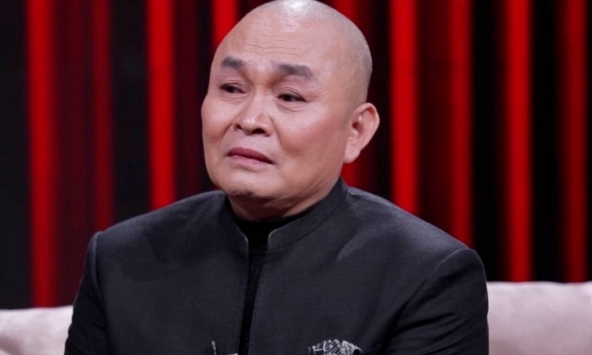 NSƯT Xuân Hinh: “Tôi không bao giờ nhận mình là “vua hài”, gọi như thế sợ lắm”