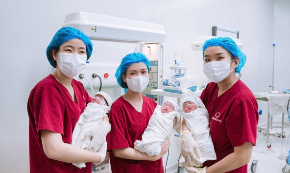 PhenikaaMec thành công giữ thai ba cho một sản phụ mắc đái tháo đường thai kỳ và có sẹo mổ tử cung cũ.