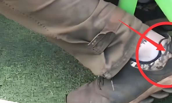 5 năm trôi qua, bức ảnh họp phụ huynh này vẫn gây tranh cãi