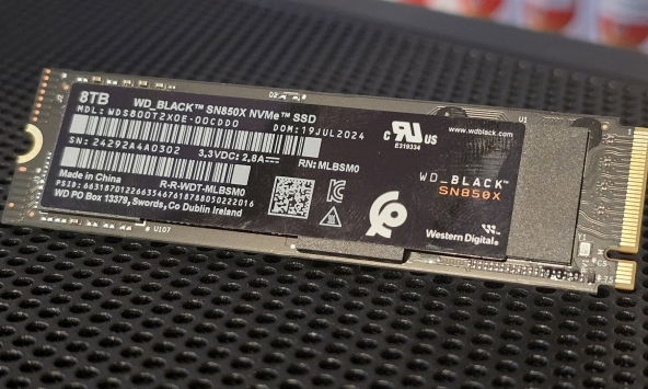 Thật không thể tin nổi: giờ SSD còn đắt hơn cả vàng - tất cả là tại AI