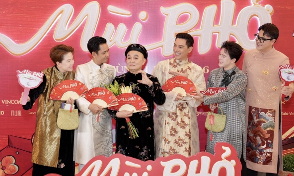 Xuân Hinh: “Tôi chỉ là người chọc cười dân dã'