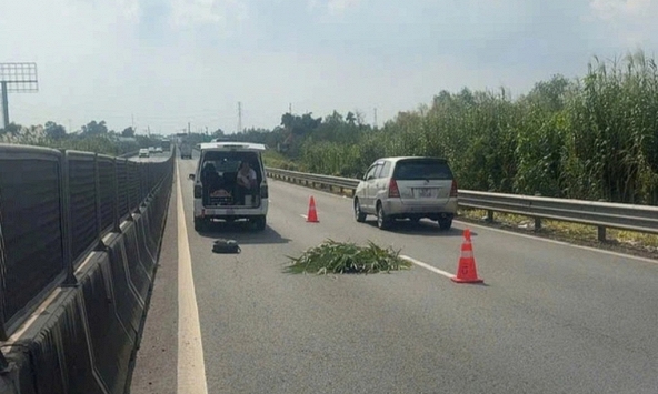 Thông tin bất ngờ vụ phát hiện thi thể người nước ngoài trên cao tốc