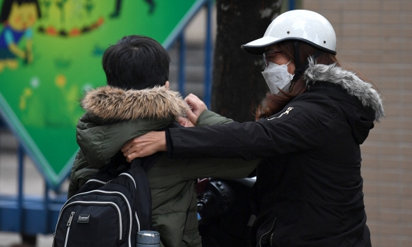 Thông tin MỚI NHẤT về việc cho học sinh Hà Nội nghỉ học khi trời rét 