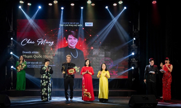 Nhà tạo mẫu tóc Hùng Đông Tinh: Khi trái tim nghệ sĩ hòa cùng nhịp sống cộng đồng