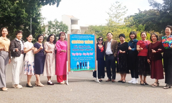 Ban Nữ công Trường Đại học Nha Trang với chương trình 'Cùng mặc đẹp- Cùng sống xanh”