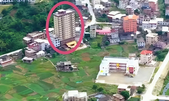 Cả dòng họ góp tiền xây chung cư 15 tầng to nhất làng, 20 gia đình đều có nhà 200m2, tự tin “chung sống hoà thuận”