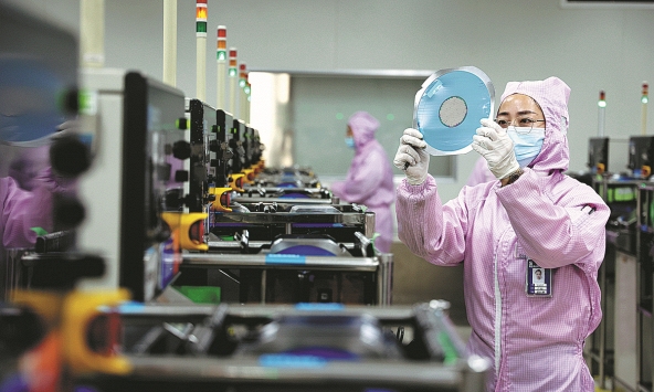 Chuyên gia Mỹ: 'Khoảng cách công nghệ giữa doanh nghiệp Trung Quốc và các nhà dẫn đầu TG đang thu hẹp'