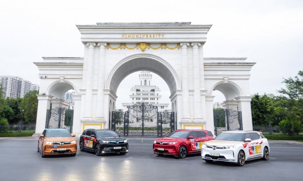 Mua “xe chủ tịch” VinFast VF 9 trước Tết chỉ với 0 đồng trả trước