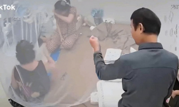 Sự đoàn kết và giống nhau đến đáng sợ của 1 gia đình: 'Nhà dột từ nóc hay đúc đổ 1 khuôn'?