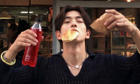 Giải mã cái tên 'nước tăng lực', tại sao uống vào lại tỉnh táo? Nhiều người uống mỗi ngày mà chẳng hay!