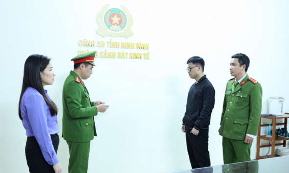 Ra lệnh bắt tạm giam chủ tiệm vàng Nguyễn Đức Dương