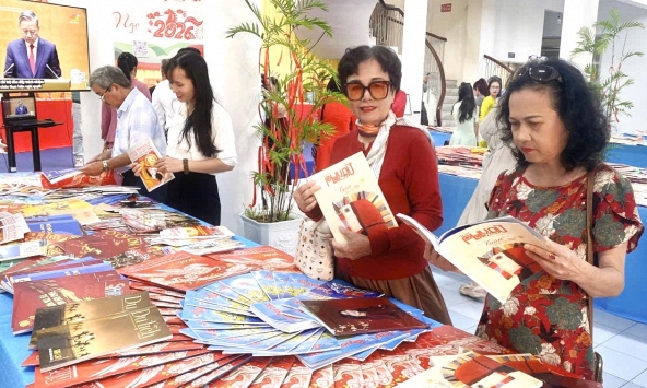 Tạp chí Phụ Nữ Mới 5 năm đồng hành Hội Báo Xuân Khánh Hòa