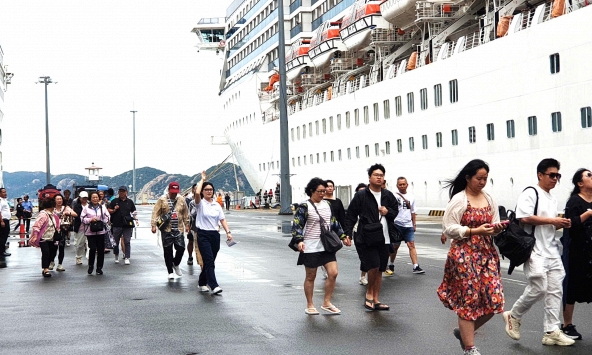 Khánh Hòa đón chuyến tàu biển quốc tế thứ 11, tổng gần 20 ngàn du khách đến trong 40 ngày