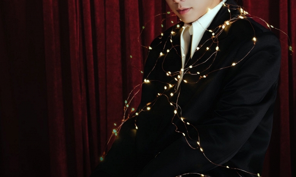 Việt Nam có ca sĩ gây bão sự kiện văn hóa - nghệ thuật quốc tế: Visual giọng hát miễn chê, làm gì cũng viral rần rần